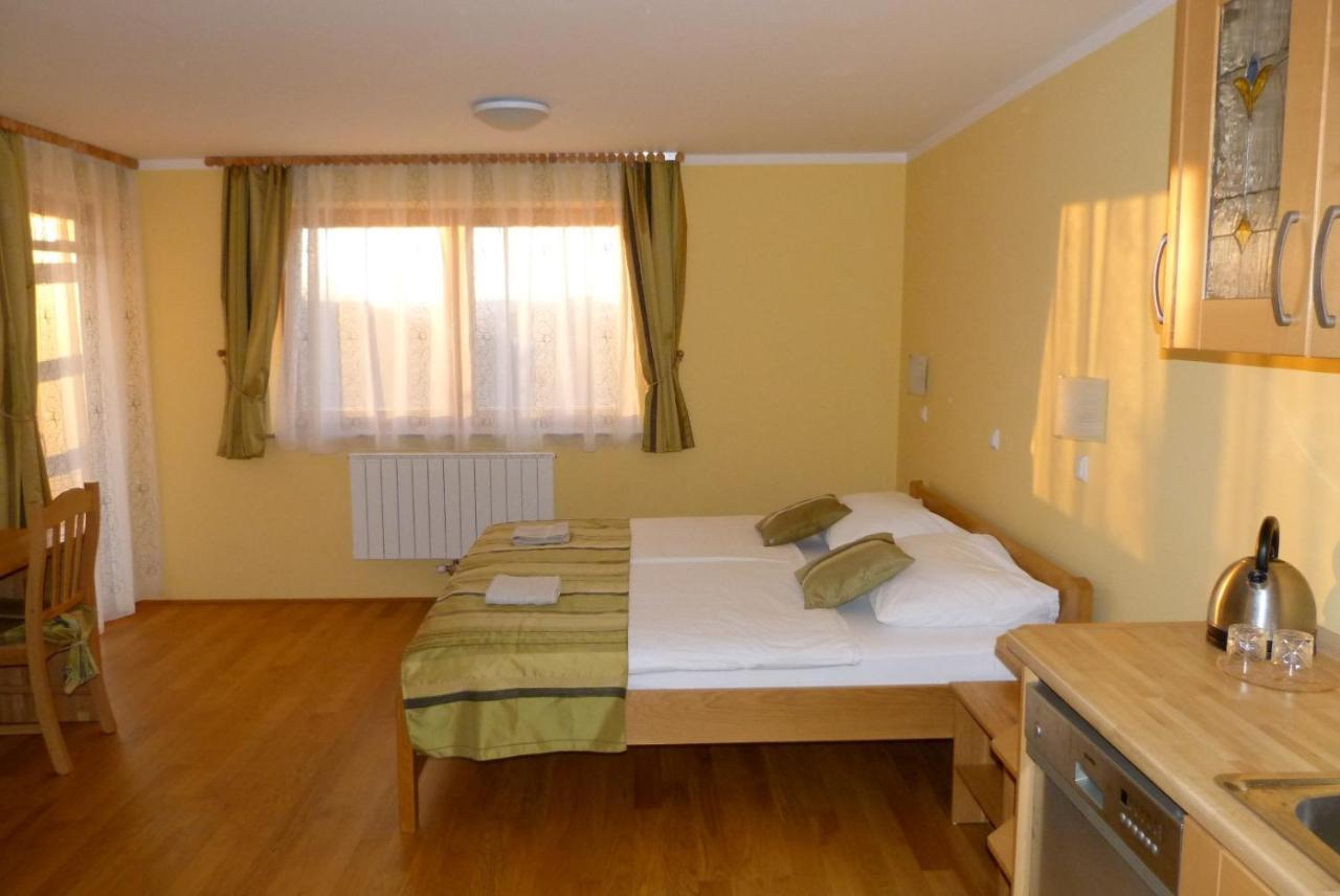 Guest House Eco Vila Mila Rogaska Slatina Bagian luar foto